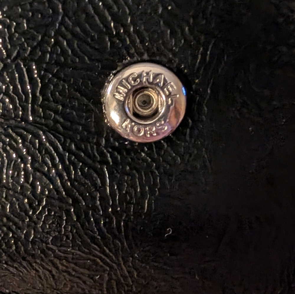 Michael Kors Jet Set Extra Small Tri-fold Black Patent Leather Wallet - Picture 3 of 10